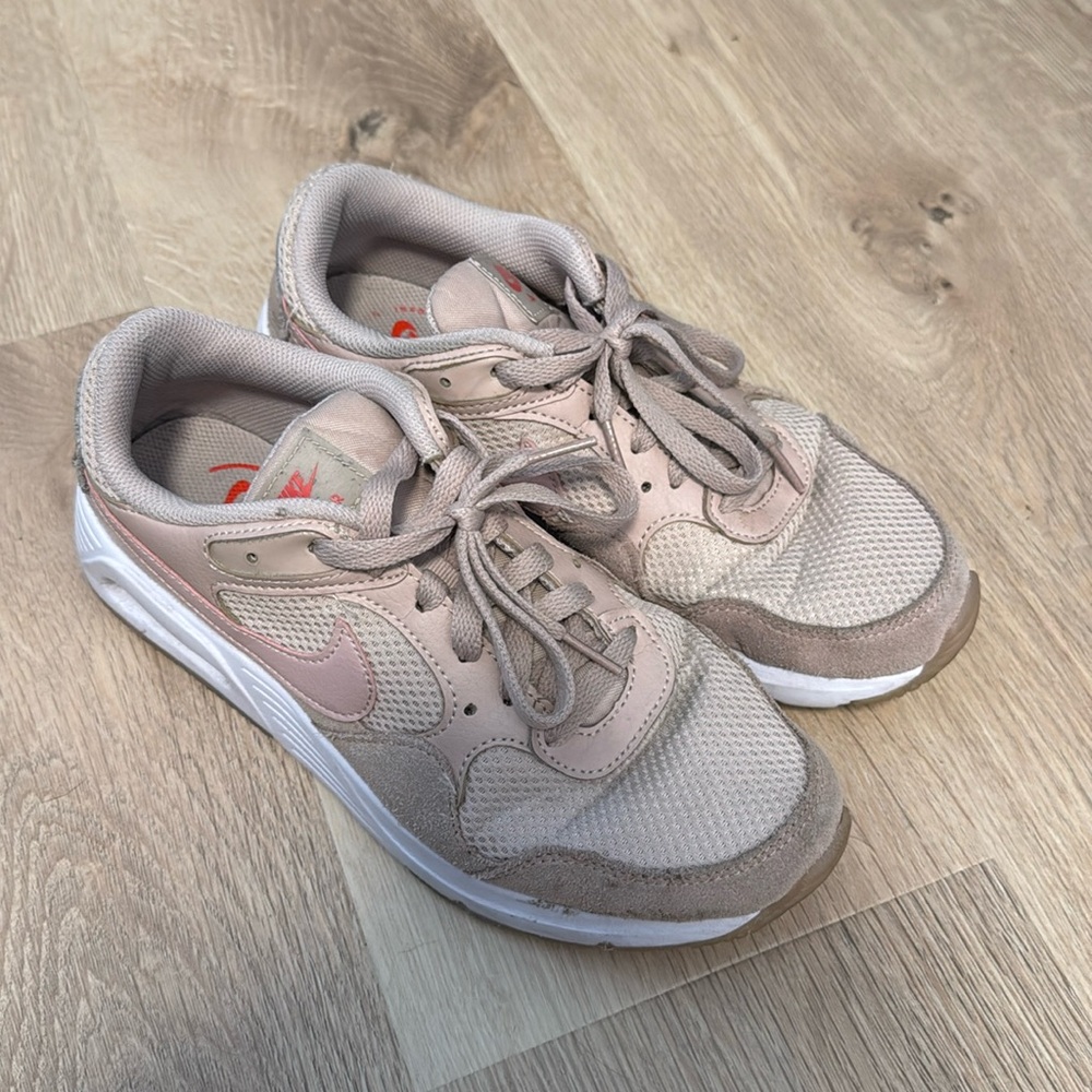 Dusty Pink Nike Air Max, size 8.5